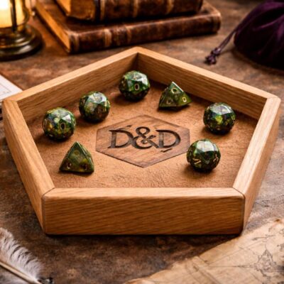 Dice Tray Holz, Dice Tray Eiche, Würfeltablett Holz, Würfel Tray D&D, Dungeons and Dragons Dice Tray, Dice Tray graviert, Würfeltablett personalisiert, Pen and Paper Zubehör Holz, D&D Zubehör Holz, Würfelschale Holz, Dice Tray Geschenk